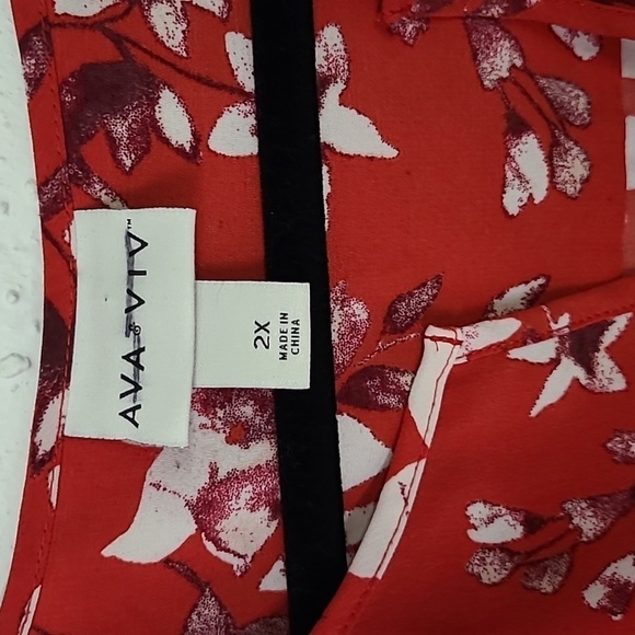 Ava and Viv Size 2X Red Tunic - Picture 4 of 5